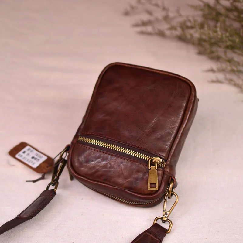 AETOO  Casual mini phone bag Leather retro pleats old design all crossbody bag commuter vertical shoulder bag