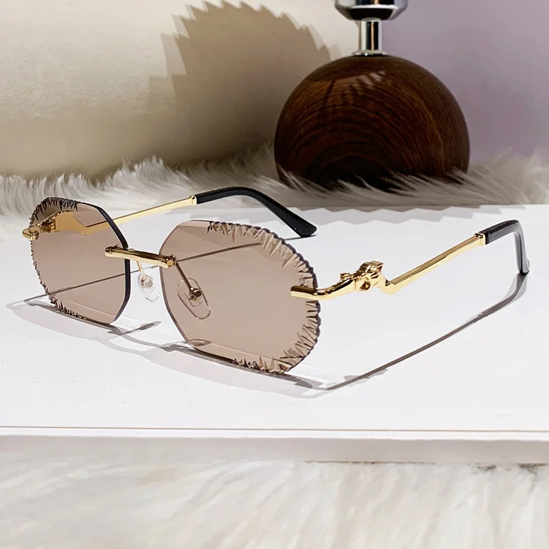New Rimless Sunglasses Women Luxury Designer Brand Shades UV400 Vintage Metal Men Fashion Ladies Sun Glasses Frameless Shades 3