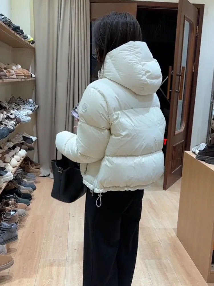 Unieke ort White down Jaet dames winter 2025, nieuwe Koreaanse Sle klein formaat broodjas Thi bovenkleding Fem Faion
