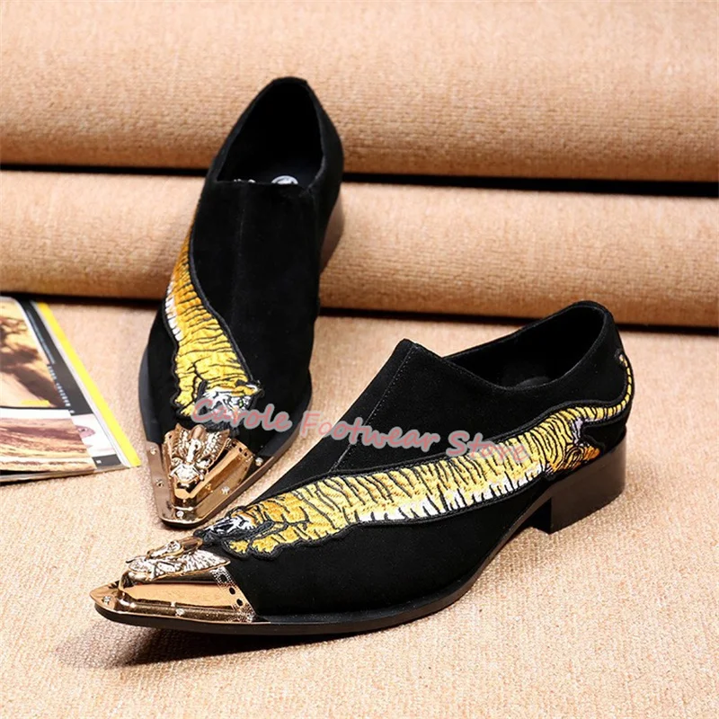 

Tiger Embroidery Genuine Leather Loafers for Men Metal Pointed Toe Chunky Heel Shallow Derby Shoes Male Business Dress Shoes