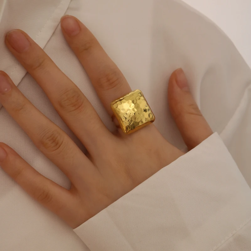 Stainless Steel 18K Chubby Disco Hammer Grain Square Ring/Earrings Personalized Gold Color Texture Waterproof Charm Jewelry
