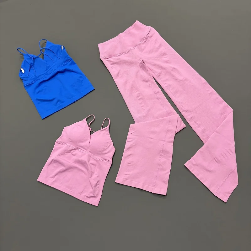 2-teiliges HISTELLO Vision Fitness-Set für Damen, gepolstertes V-Ausschnitt-Workout-Cami-Top, nahtlose Yoga-Schlaghose, Gym-Activewear-Outfit