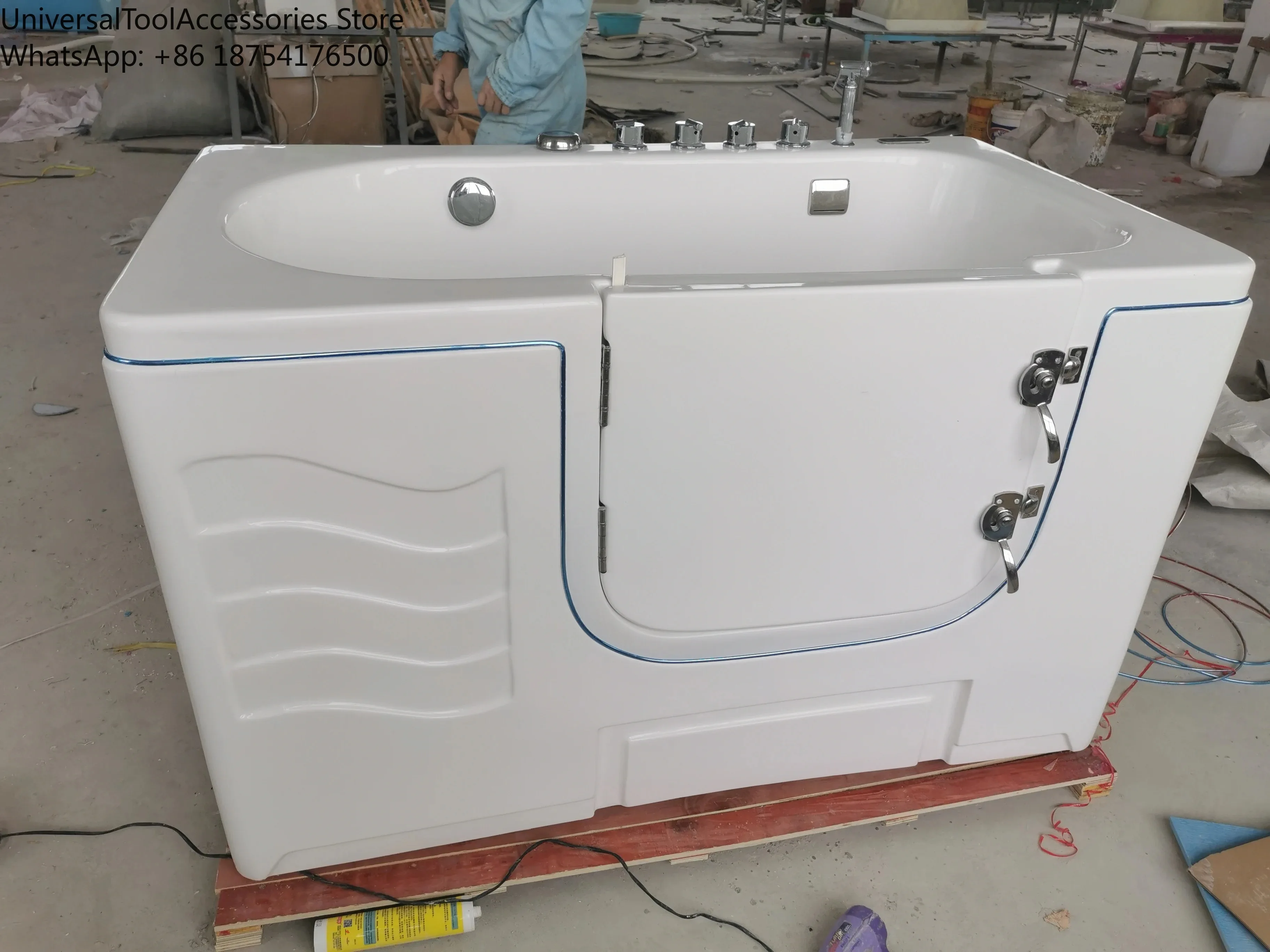 

Modern Freestanding Dog Wash Station Rectangle-shaped Bathtub Hairdresser Shower Machine for Dogs for Apartments