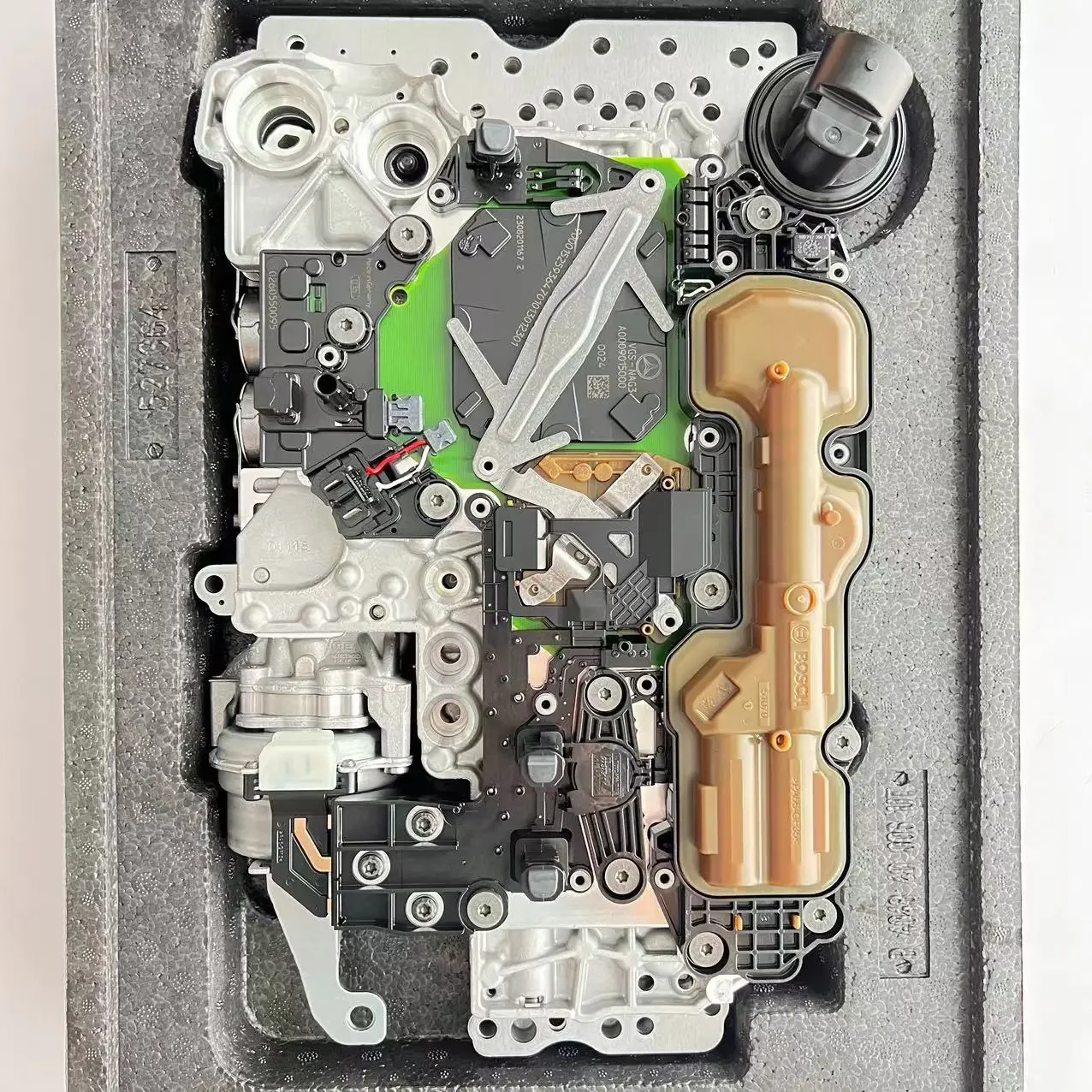 Neues Original A7252701905 9-Gang-Getriebeventilkörper für Mercedes