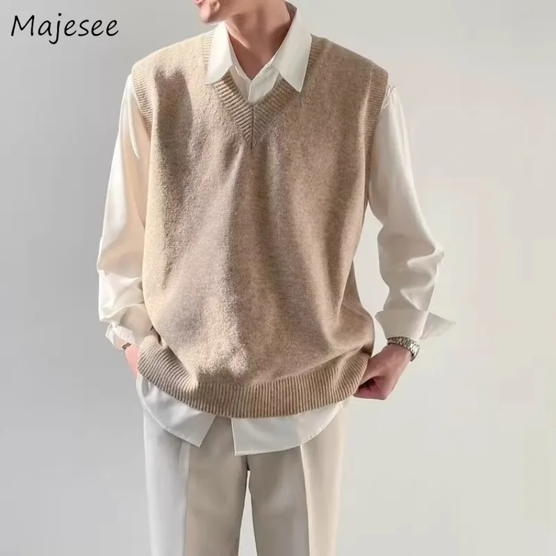 

Sweater Vest Men Fall Winter Basic Simple Thermal Knitting Sleeveless Sweaters Fashion Preppy Style All-match V-neck Knitwear