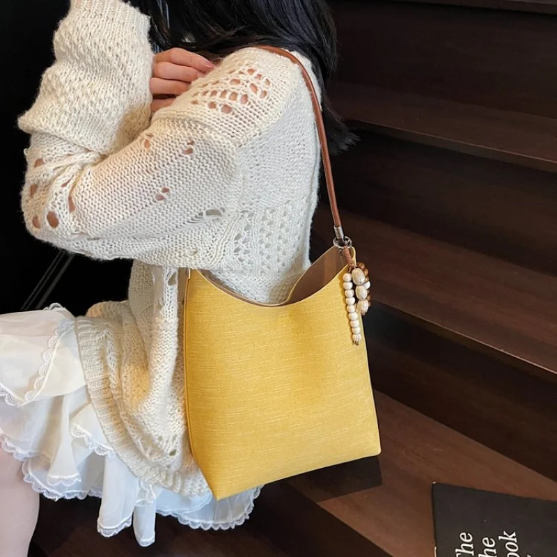 

Women Exquisite Crossbody Bag Luxury Shoulder Bag Chic Minimalist Style For Office Party Outings