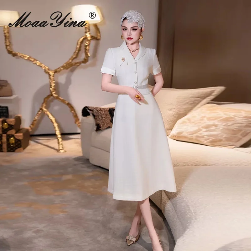 فستان MoaaYina لخريف 2025 للنساء بياقة وأكمام قصيرة وخصر مشدود متوسط الطول وأربطة #6
