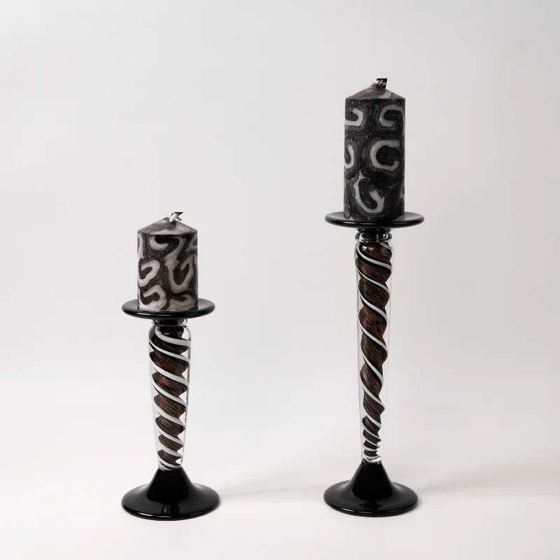 

Художественный средневековый стеклянный подсвечник ручной работы премиум-класса, французский домашний обеденный стол, украшение для бокового шкафа, романтический орнамент подсвечника