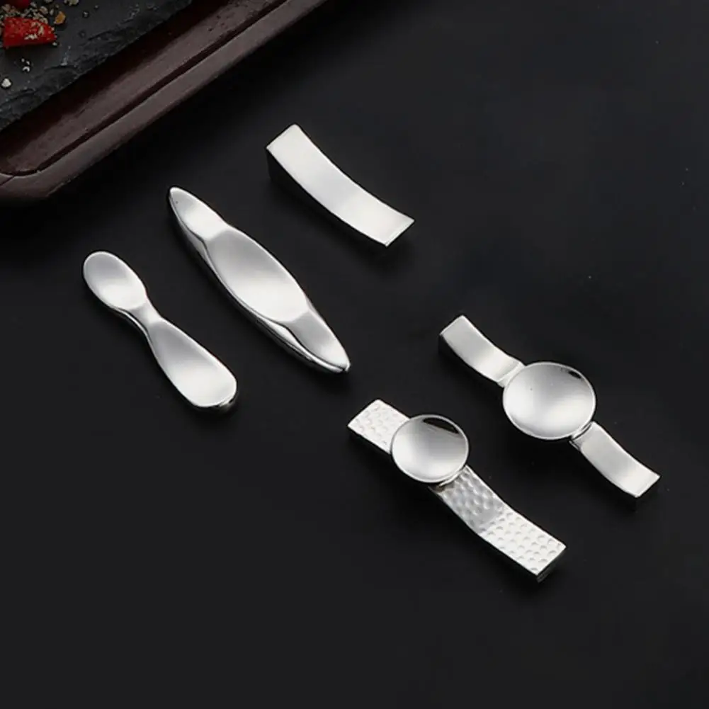 Luxury Reusable Cherry Blossom Healthy Dining Bar Sushi Kitchen Tools Tableware Chopsticks Kitchenware Chopstick Pillow view 4
