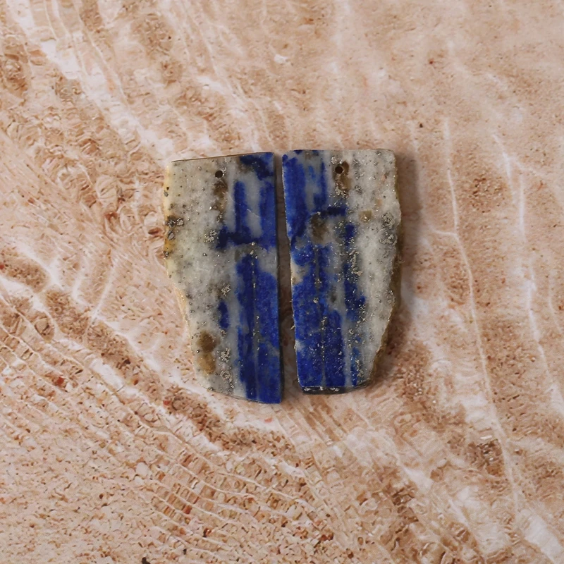 

Натуральный камень лазурит, просверленные передние серьги в форме самородок, бусины 34x16x2 мм, 6,4 г для модных ювелирных аксессуаров «сделай сам»