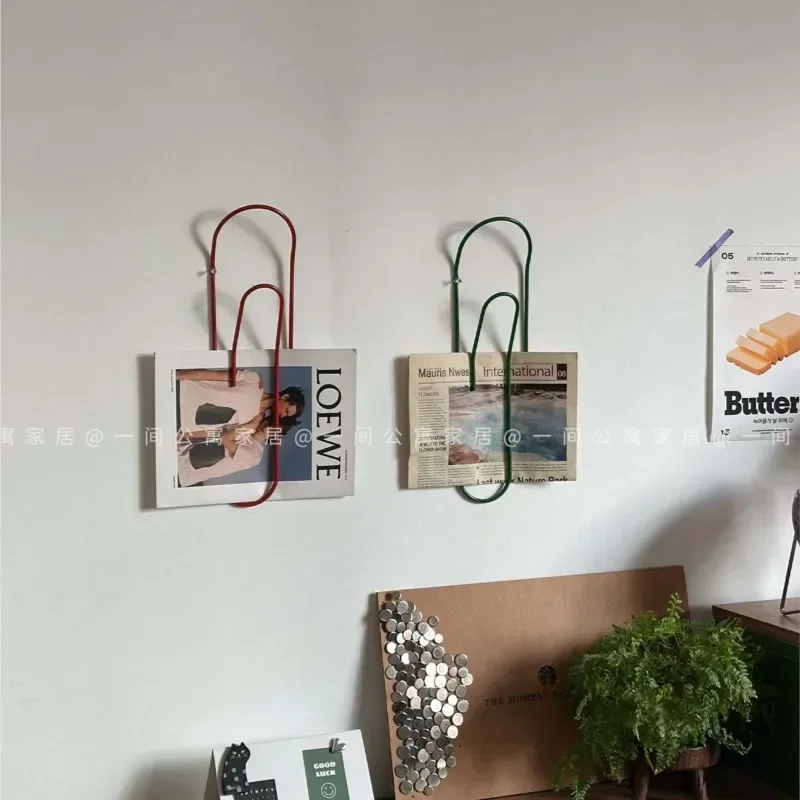 Home Paper Clip Wall Decoration Clip Creative Newspaper Magazine Hanging Bag Hat Hook Gift