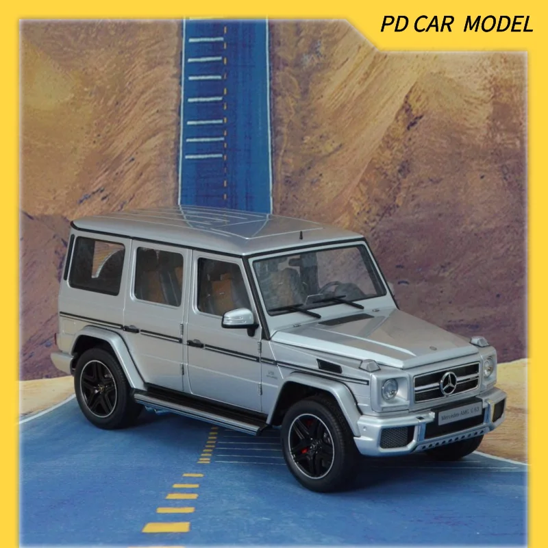 Autart-collectible mercees amg 63シルバーモデル、友達と家族へのギフト、1:18スケール