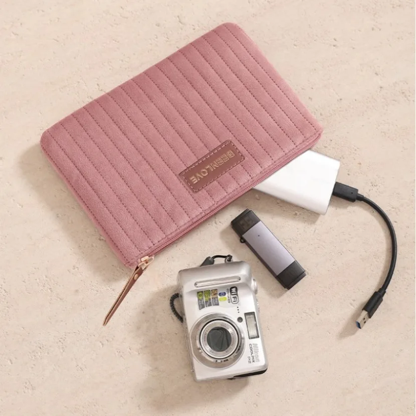 

Portable Winter Velvet Cosmetic Bag Multi-Color Makeup Pouch for Brushes Cosmetics Lipsticks Travel Daily Storage