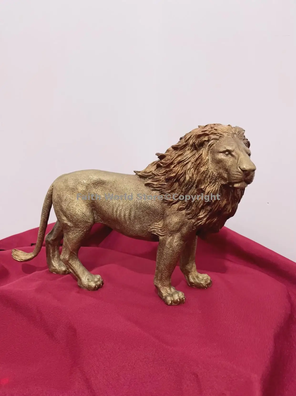 

2024 Amazing TOP COOL collection bronze Carving animal male lion African lion home office room bar club best decoration ornament