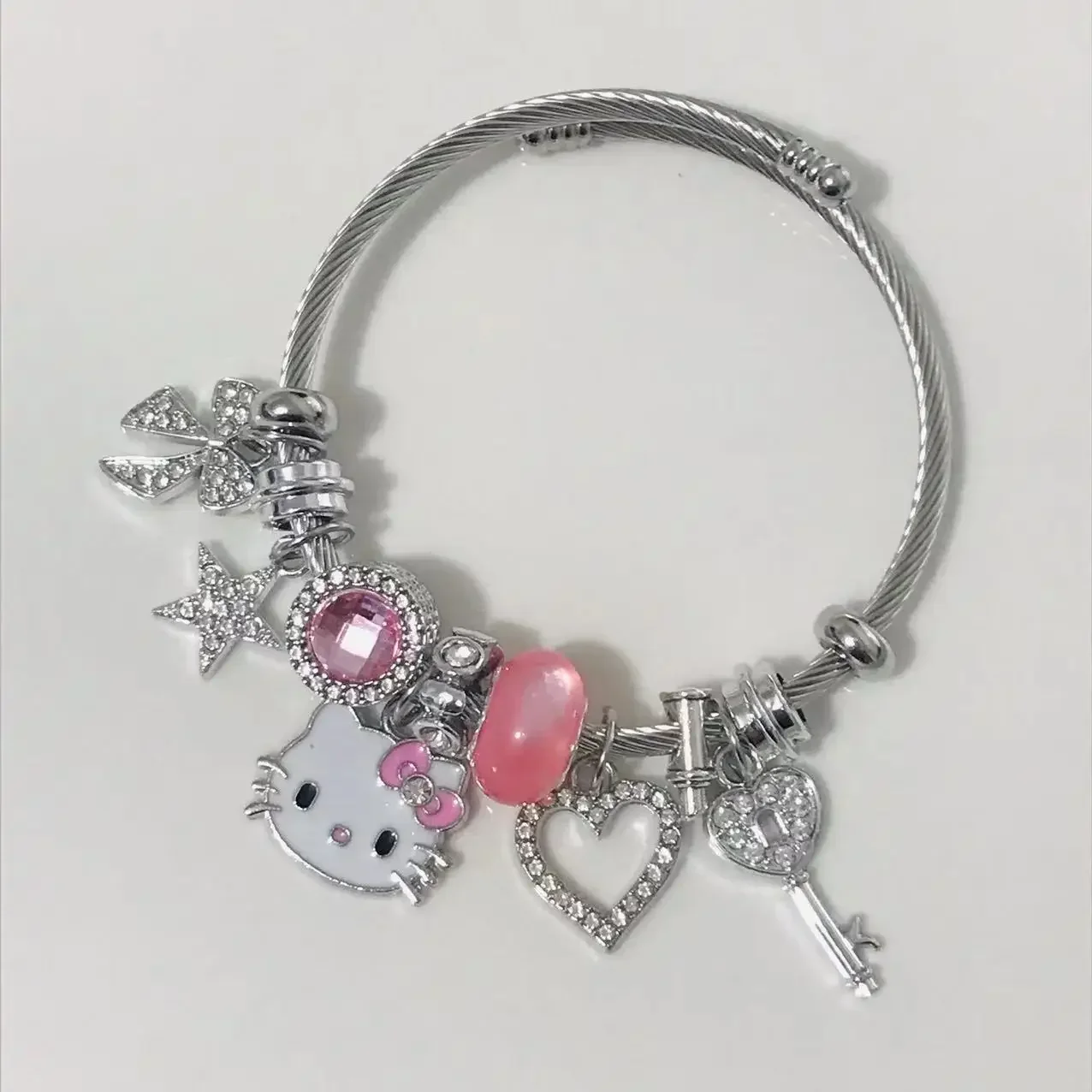 

New Sanrio Cute Hello Kitty Bracelet Pink Beaded Diamond Anime Hand Ornament Fashion Jewelry Ladies Girls Holiday Gifts