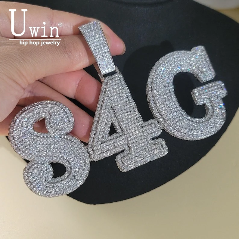 

Uwin Custom Bold Letters Name Pendant Necklace Micro Paved Out 5A Cubic Zirconia Numbers Chain Necklace Hiphop Jewelry