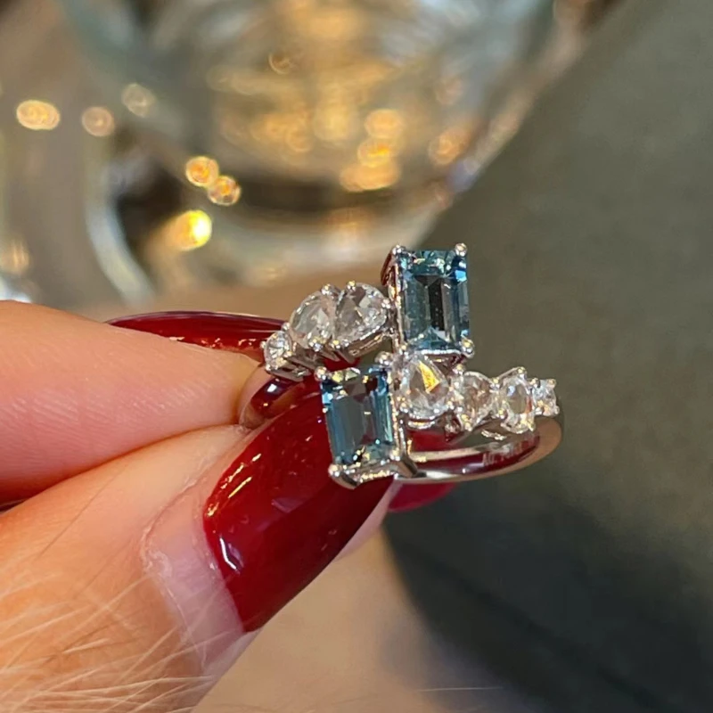 Anillo Rectangular de lujo para mujer, anillo de diamantes completo, luz Simple, azul marino, gran oferta, Europa y Estados Unidos