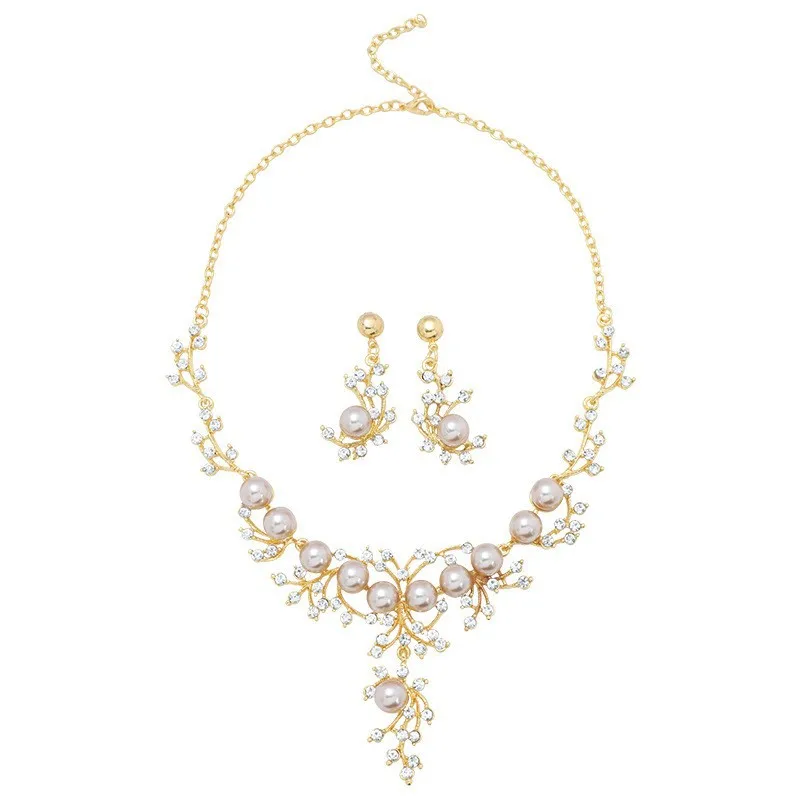 Pearl Necklace Set with Diamond Inlay Necklace Earrings Two-piece Set