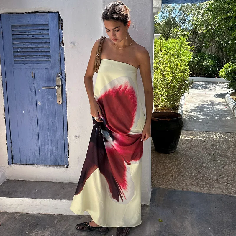 

2025 Summer New Printed Strapless, Backless, High-waisted Dress