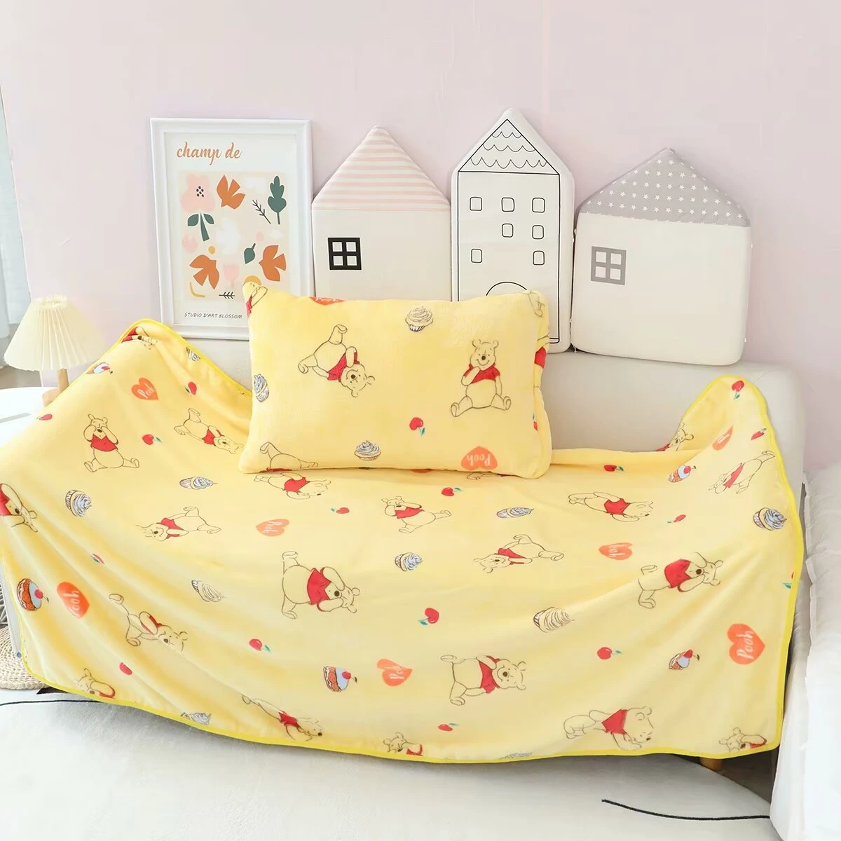 Cartoon Pooh Bear Blanket Warm Flannel Blanket Pillowcase Pattern Printing Big Size Blanket Bedspread Bedroom Sofa Bed Girl