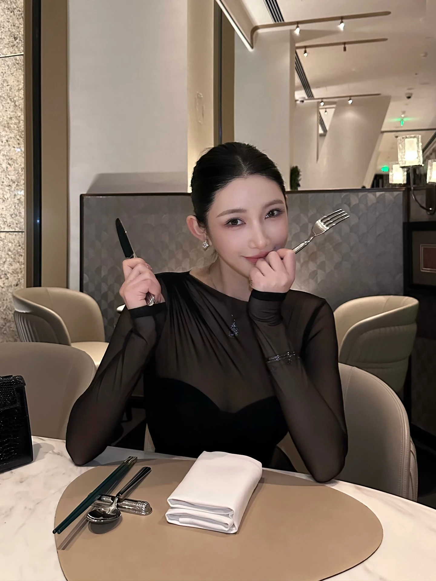 

Женская футболка Ele Long Sve, облегающая внутренняя одежда Me, мягкая подкладка, повседневная, дышащая, удобная, из двух предметов