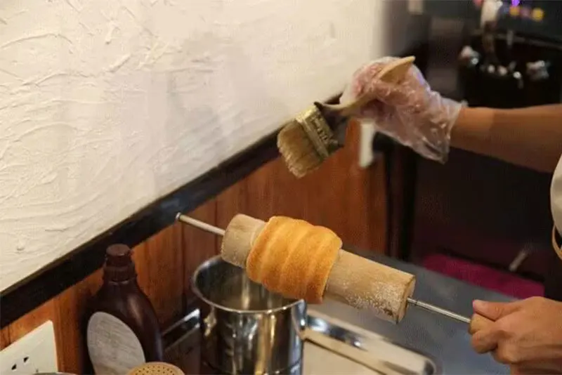 Electric Hungary Ch… - image