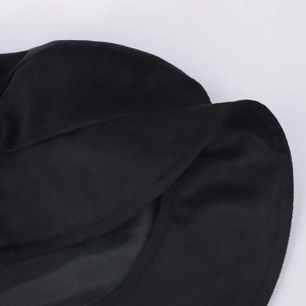 Faux Suede Medieval Flat Cap Elastic Band Solid Color Renaissance Beret Hat Lightweight Design Breathable Fabric