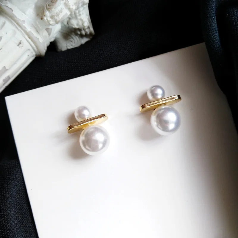 

Fashion Sweet Double Pearl Earrings For Women Lady Elegant Geometric Alloy Stud Earrings Charming Banquet Wedding Jewelry Gifts