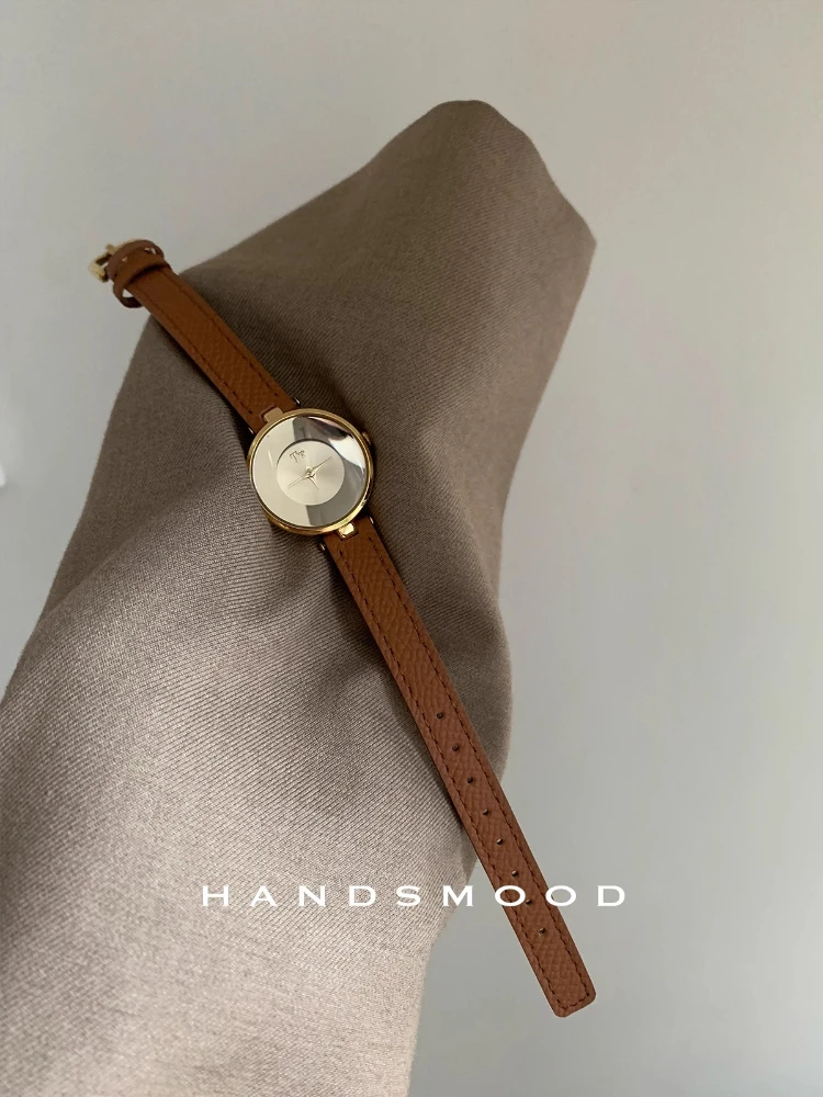 New luxury women's watch Light Luxury mirror Quartz small dial Creative leather Ladies Watch Birthday gift