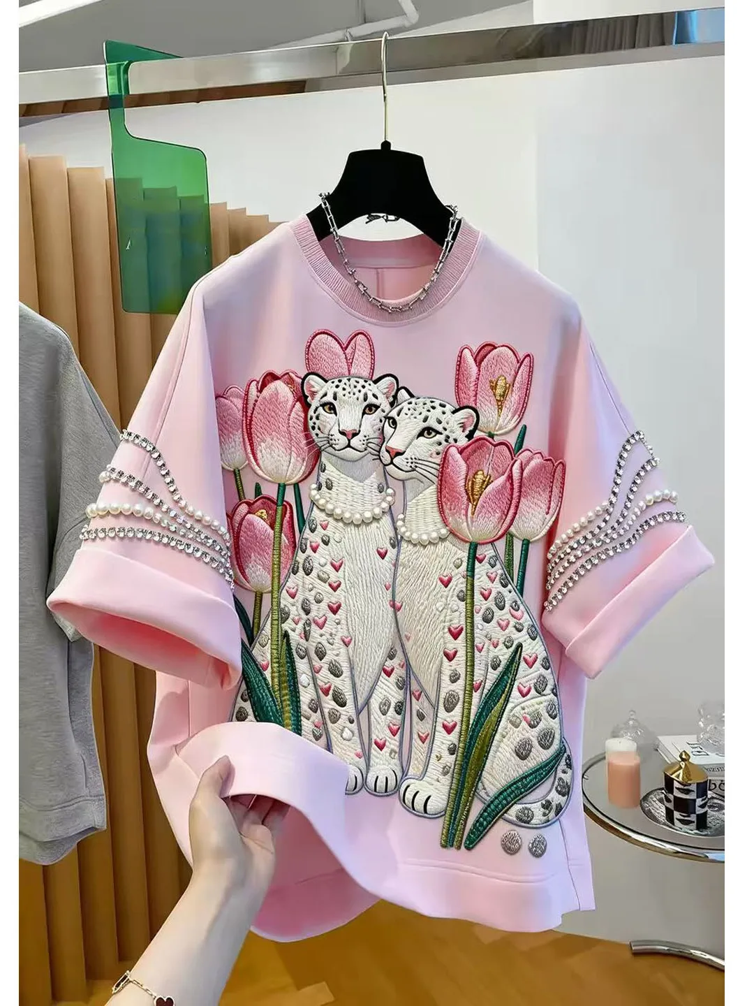 Fashionable Tiger Pattern Glitter T-Shirt Women's Loose Fit Short Sleeve Summer Top Korean Style Commute Casual round Neck