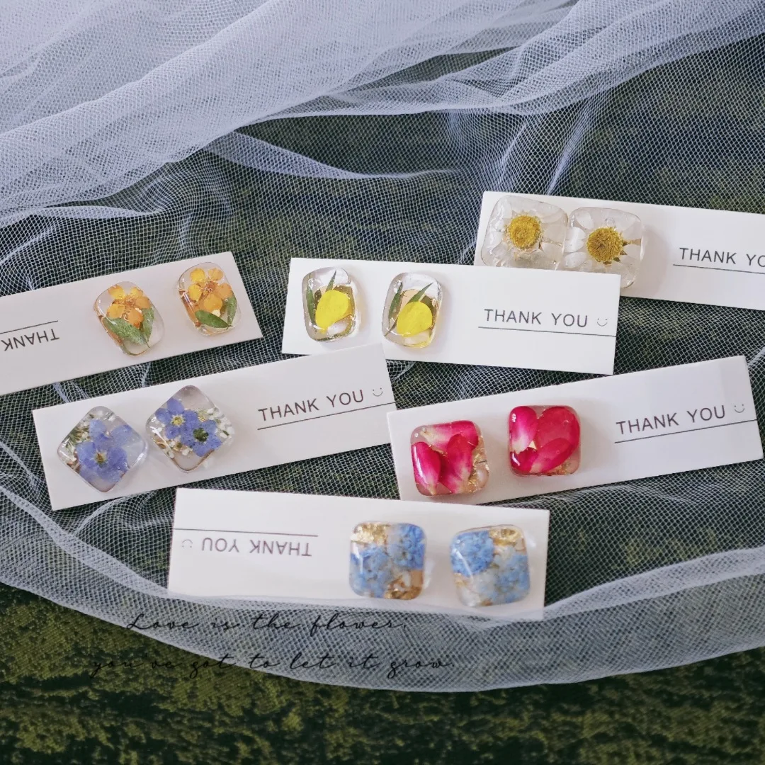 

3341 Wholesale Handmade Floral Real Flower Earrings Clear Square Earrings Dried Flower Specimen Earrings Christmas Birthday Gift