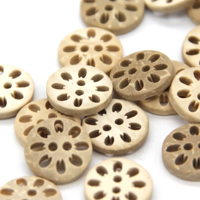 13mm Hollow White Coconut Wood Natural Buttons For Clothing Flower Carved Sewing Crafts Wooden Children Scrapbooking Wholesale