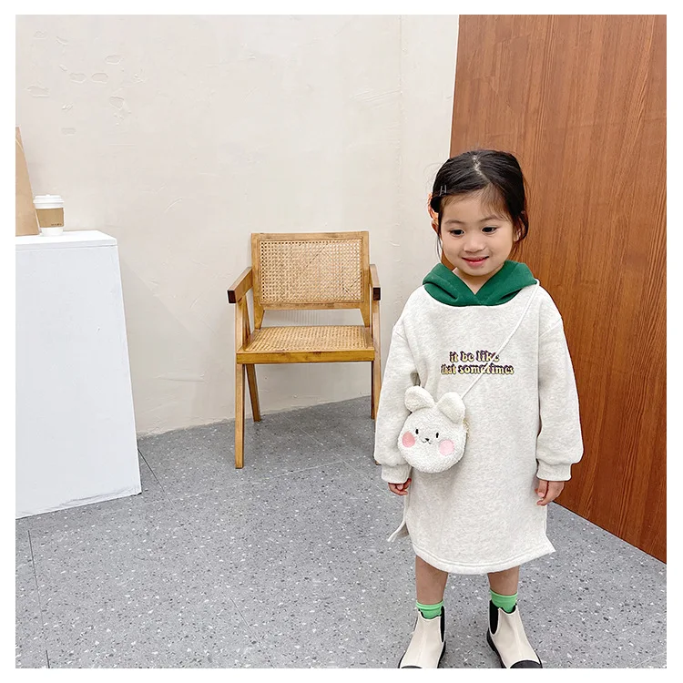 Cartoon Bear Girls Plush Shoulder Bag Autumn Winter Cute Kids Messenger Bag Children Kawaii Crossbody Bag Boys Girls Outdoor Bag