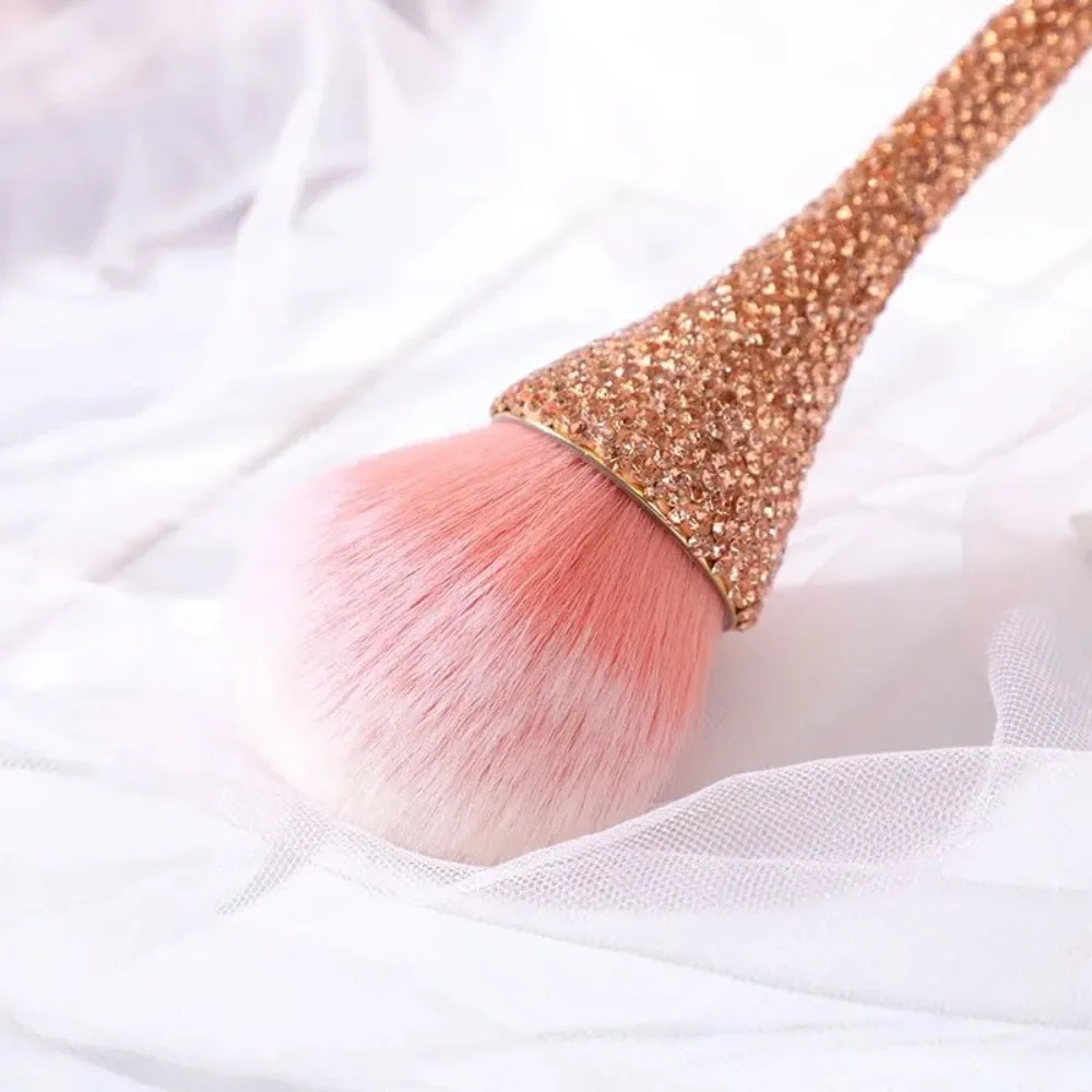 Artificial Fiber Diamond Handle Makeup Brush Diamond Inlay Rhinestone Handle Blush Brush Professional Fluffy Soft Bristles