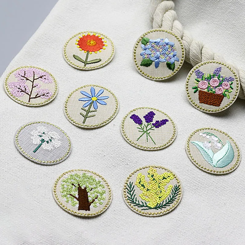 

MAXSIN FUN Small Plant Flower Patches Clothing Embroidery Sticker Iron on Dress Bags Applique DIY Decoration