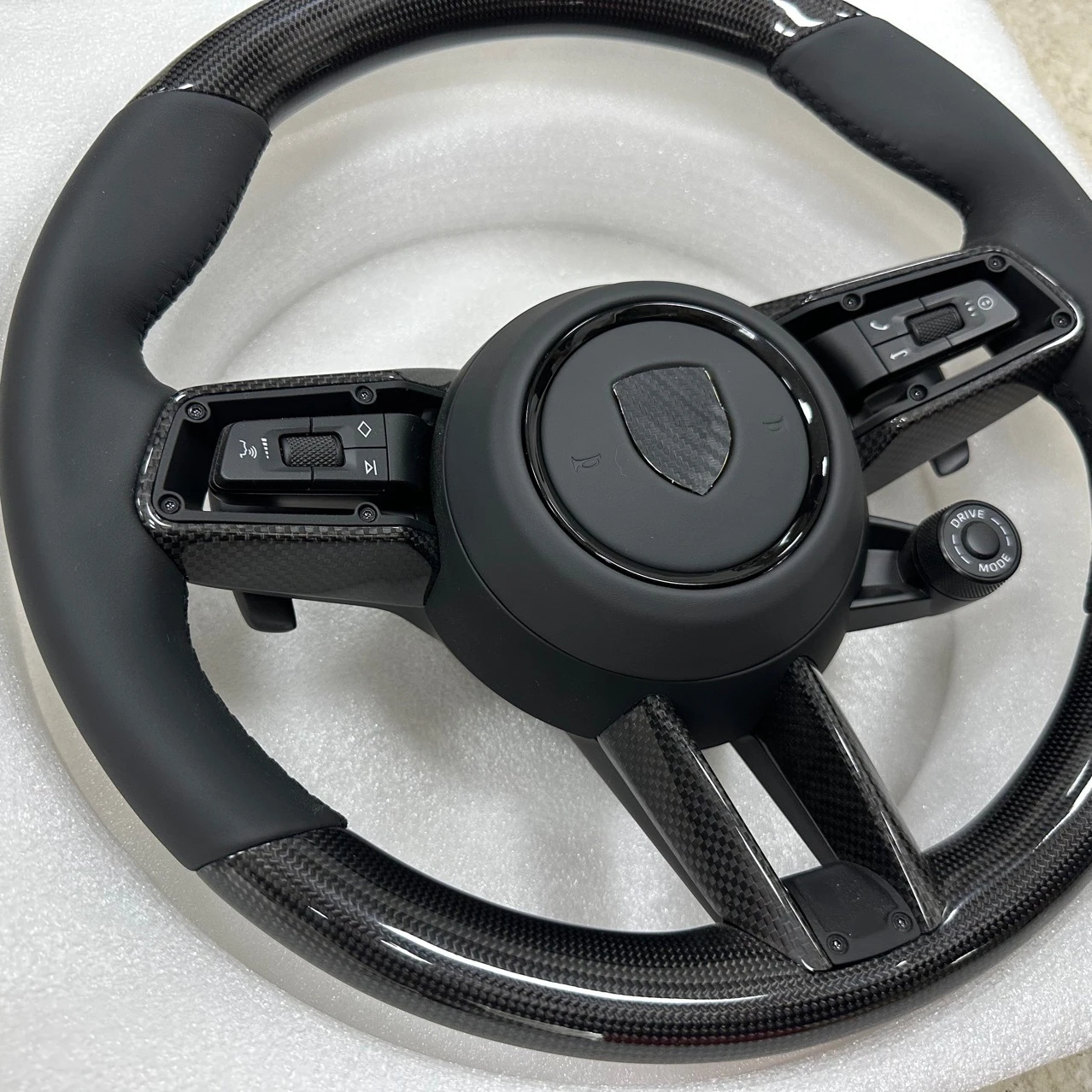 For Carbon Fiber Steering Wheel Macan Paramela