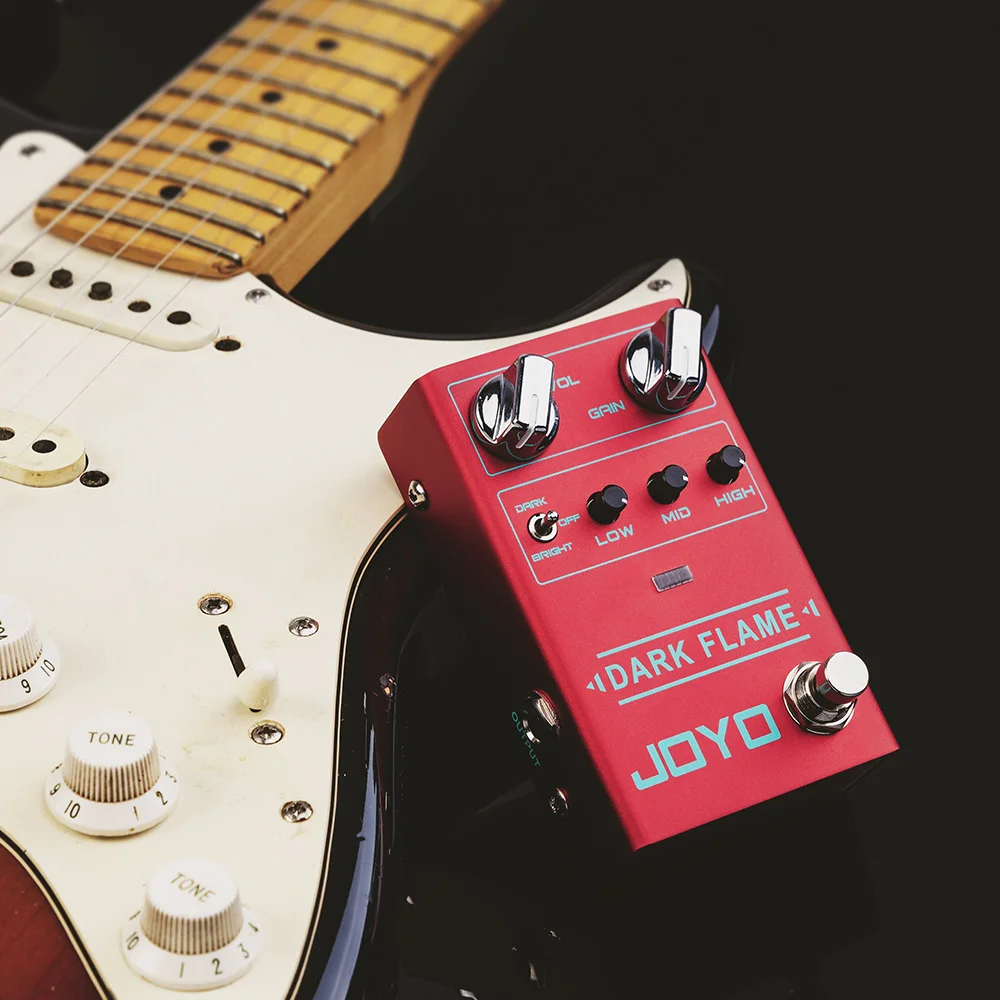 joyo-r-17-dark-flame-pedale-per-chitarra-distorsore-moderno-in-metallo-ad-alto-guadagno-con-3-impostazioni-di-suono-selezionabili-eq-a-3-bande-e-true-bypass