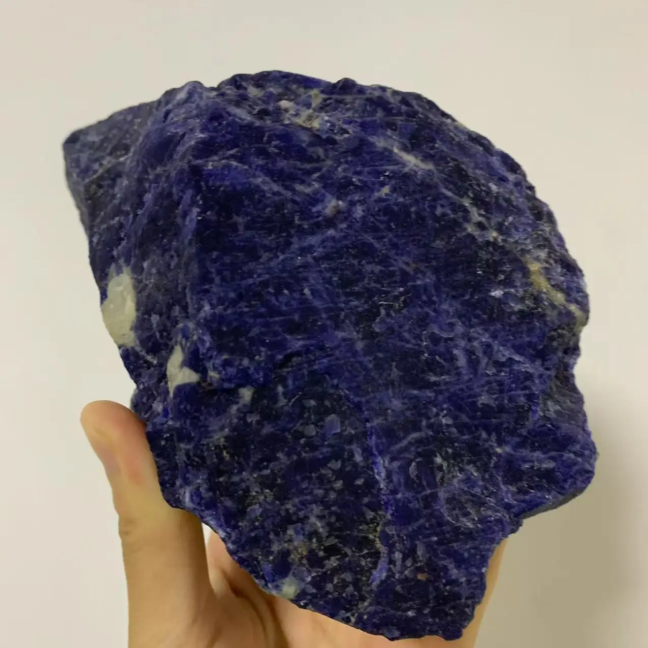 

Natural blue sodalite, crystal quartz raw stone, home office decoration, gift, demagnetization, meditation