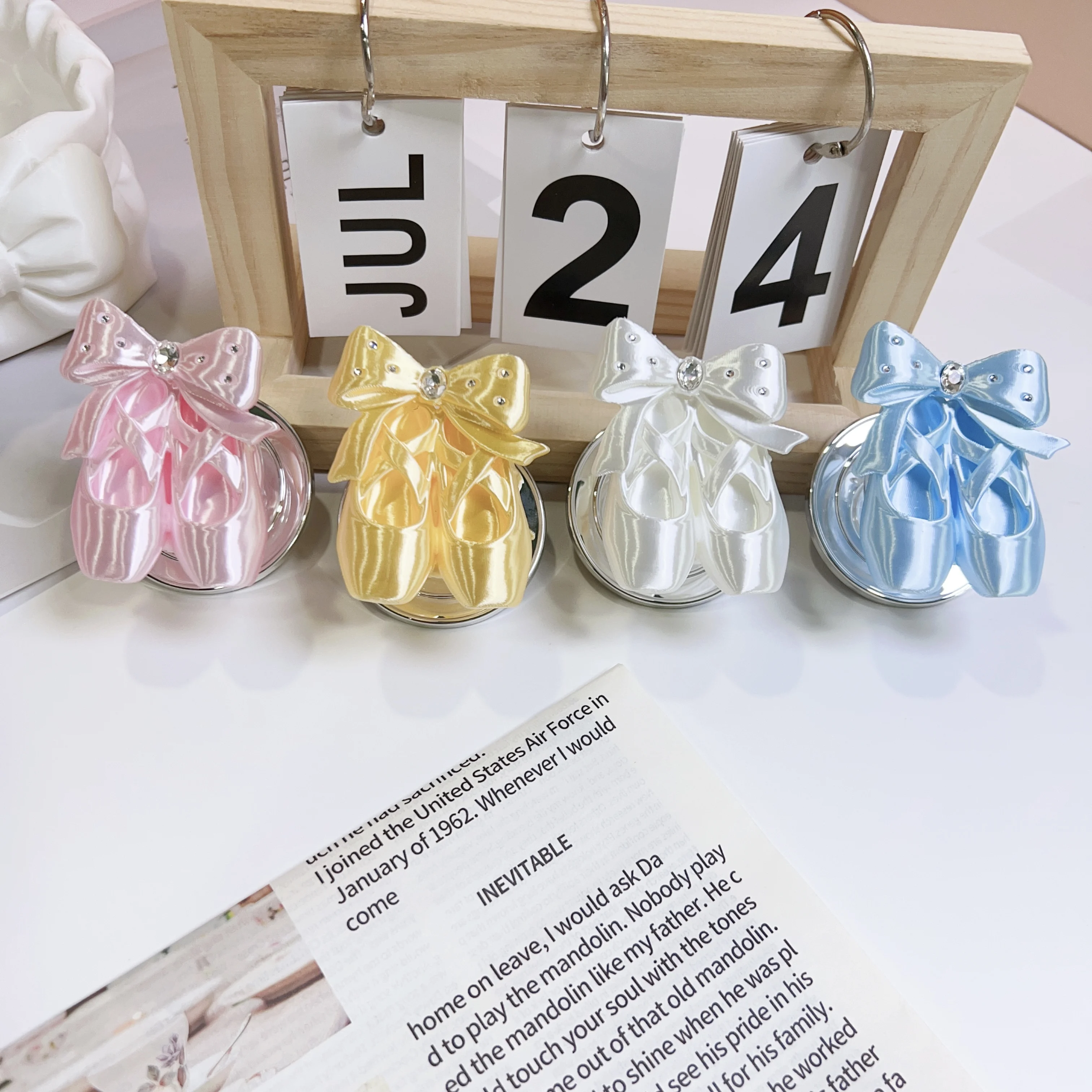 Cute 3D Bowknot Colorful ﻿﻿﻿Fashion Korean Phone Holder Finger Ring Support For iPhone Samsung Case Bracket﻿﻿﻿﻿﻿﻿﻿