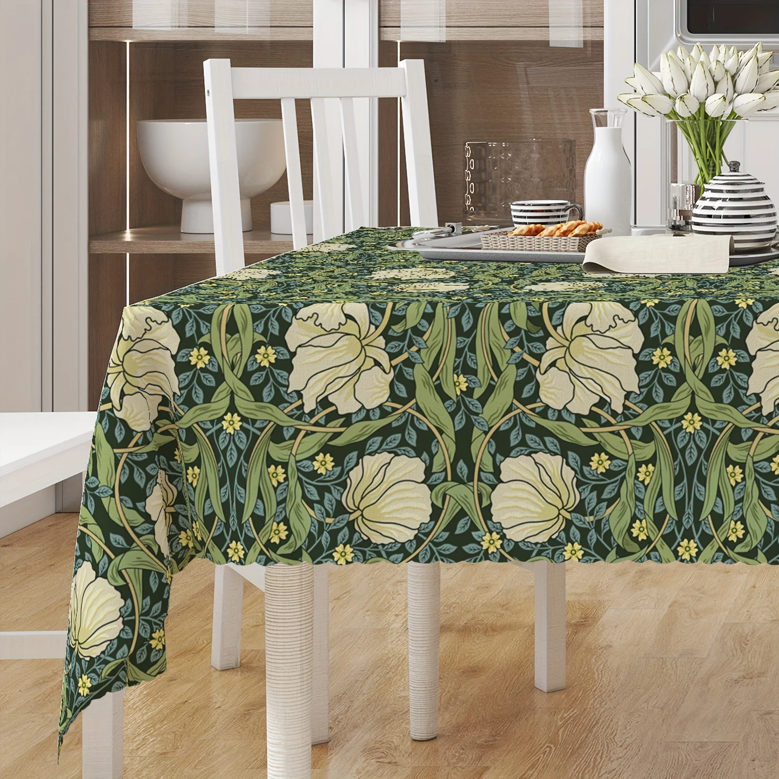 Maurice Retro Floral Tablecloth, Abstract Floral Decorative Round Tablecloth