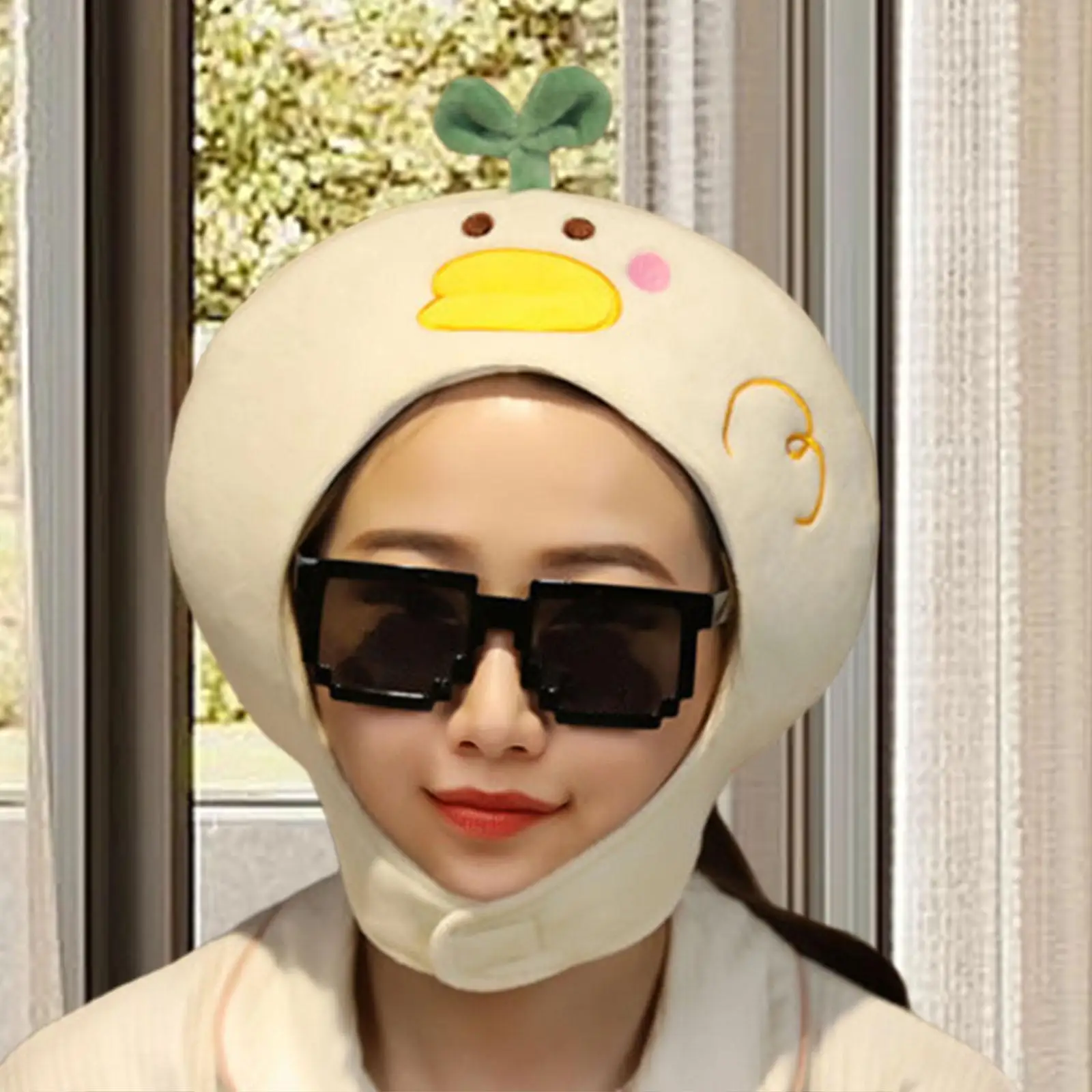 

Plush Duck Hat Cute Novelty Headdress for Night Club Halloween Birthday Winter