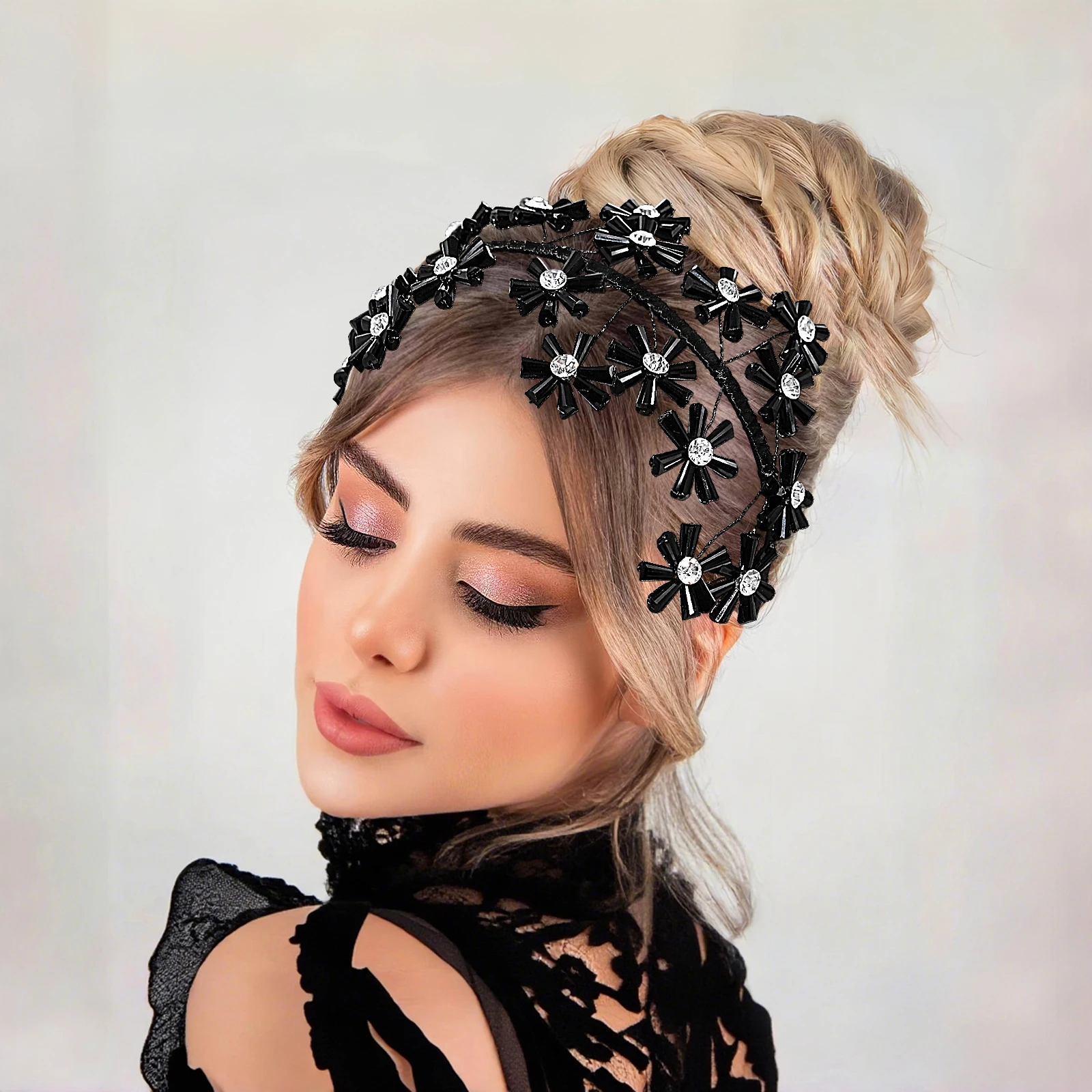 

HNNNS Black Retro Bridal Headband Exquisite Floral Style Daily Headwear For Women YXA404