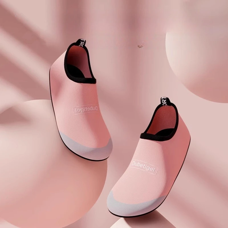 Sepatu kebugaran dalam ruangan, sepatu skipping rope pria dan wanita, sepatu olahraga rumahan, sepatu yoga bersol lembut yang menyerap guncangan