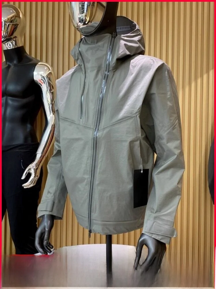 

Мужская куртка для активного отдыха, альпинизма и походов, ветрозащитная, с полной проклейкой швов, с воротником-стойкой, длинными рукавами, на молнии, однотонная