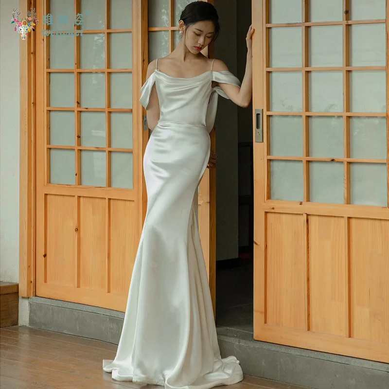Estilo coreano moda de gama alta satén tirantes hombro Baring moda Sexy espalda descubierta novia boda sirena vestido de compromiso