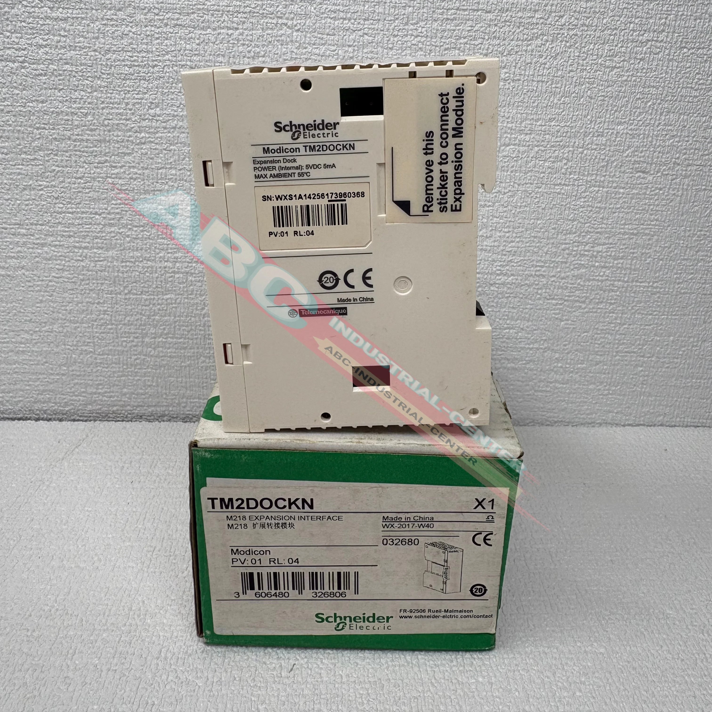 

PLC module TM2DOCKN new in box