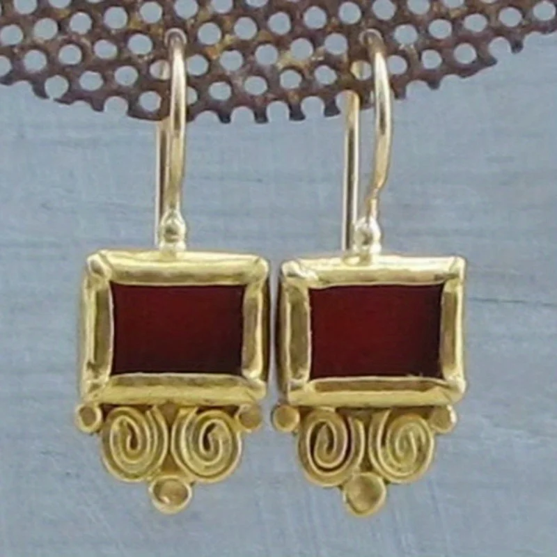 Vintage Inlaid Red Stone Dangle Women's Earrings Golden Color Hand Carving Spiral Anniversary Gift Jewelry