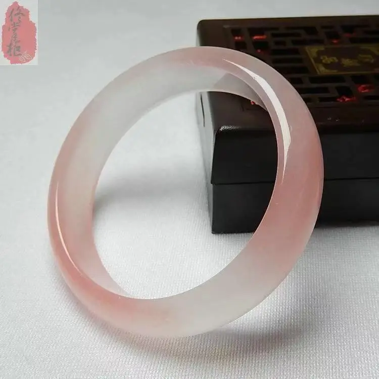 

Glutinous rice ice lotus root pink jewelry women's bracelet