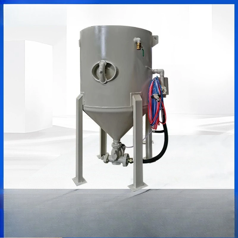 Pneumatic sandblasting tank, iron rust removal and paint removal sandblasting machine, high pressure sandblasting equipment