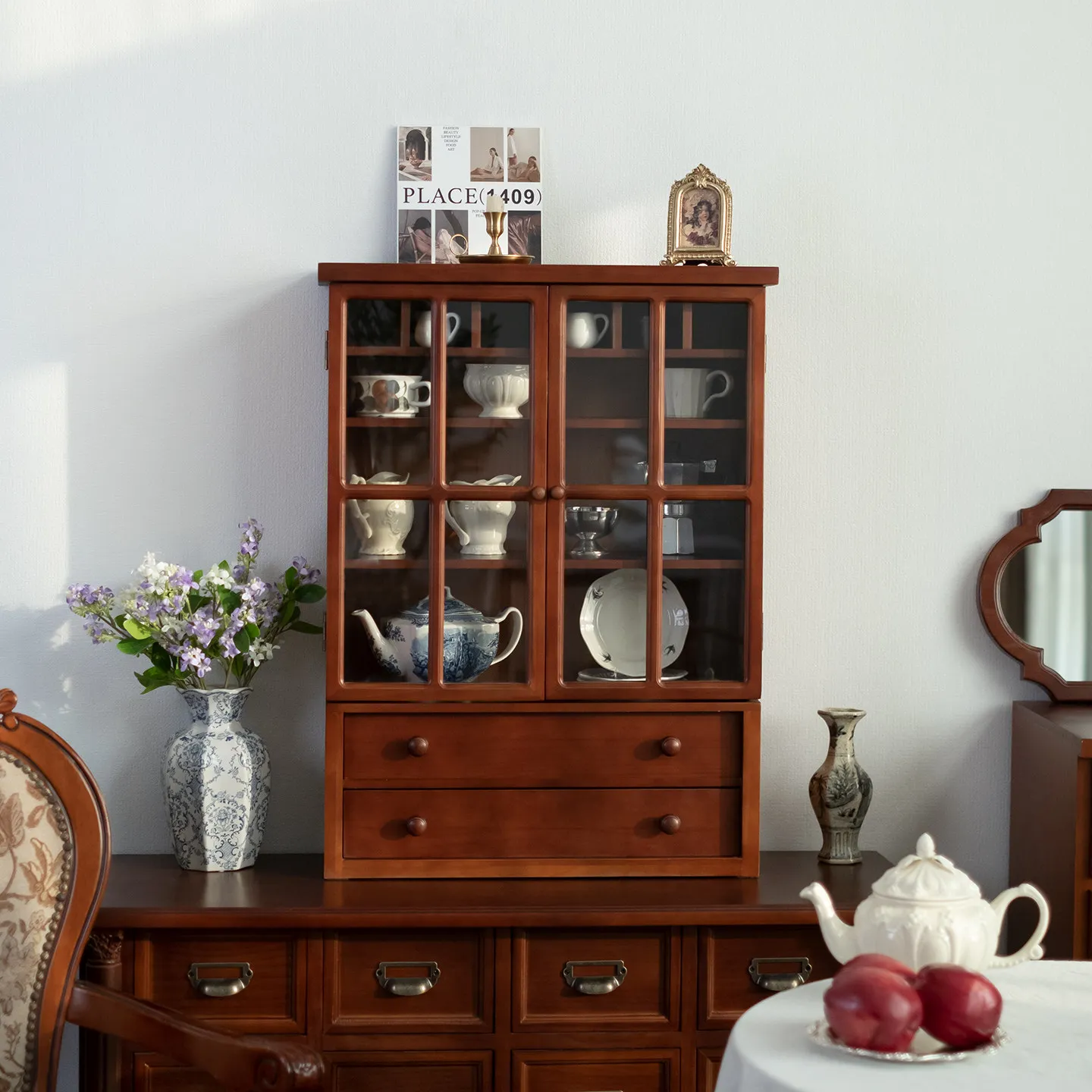 Wensen Home Furnishing American Retro Side Cabinet Desktop Cup Storage Tea Set Display Glass Solid Wood Medieval Locker